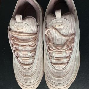Women’s Nike Air 97 Q7